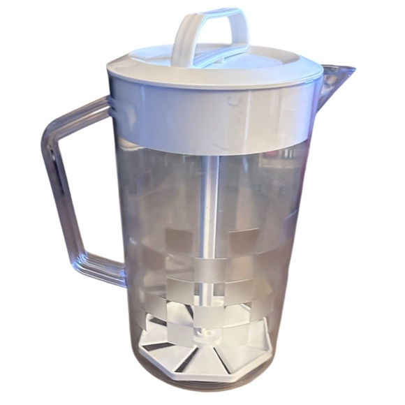 Pampered Chef Quick Stir Pitcher - Picture 4 of 5